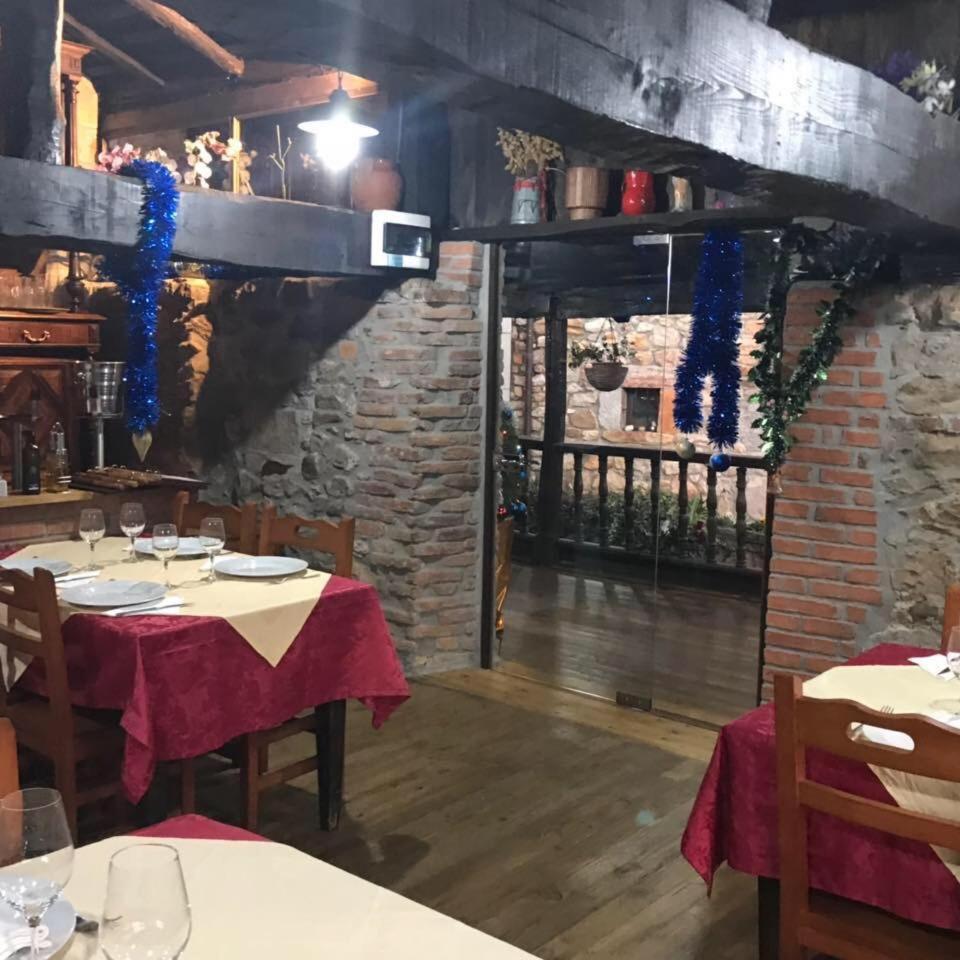 Posada El Pareon Sirviella Zewnętrze zdjęcie